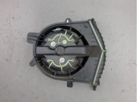 MOTEUR VENTILATEUR CHAUFFAGE RENAULT MEGANE