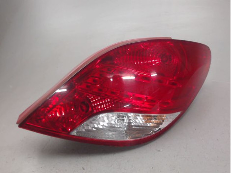 FEU ARRIERE DROIT PEUGEOT 207