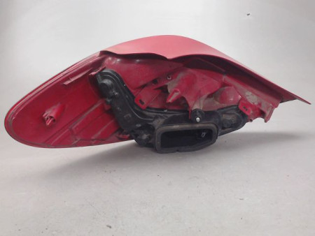 FEU ARRIERE DROIT PEUGEOT 207