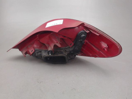 FEU ARRIERE GAUCHE  PEUGEOT 207
