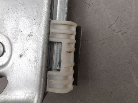 MECANISME LEVE-GLACE AVANT DROIT RENAULT CLIO