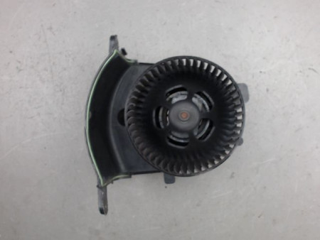 MOTEUR VENTILATEUR CHAUFFAGE RENAULT MEGANE