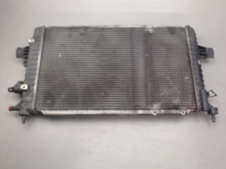 RADIATEUR OPEL ASTRA