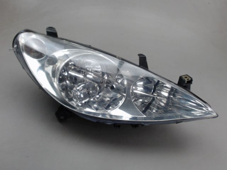 PHARE DROIT PEUGEOT 307