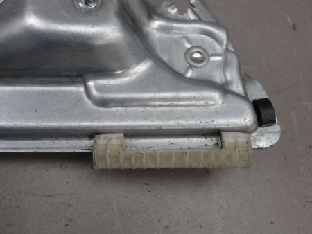 MECANISME LEVE-GLACE ARRIERE DROIT RENAULT MEGANE