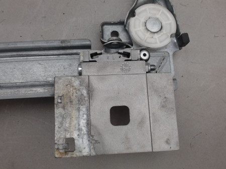 MECANISME LEVE-GLACE AVANT GAUCHE CITROEN C3