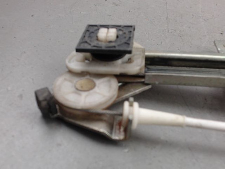 MECANISME LEVE-GLACE AVANT DROIT PEUGEOT 306