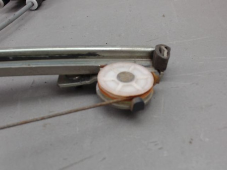MECANISME LEVE-GLACE AVANT DROIT PEUGEOT 306