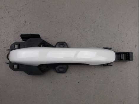POIGNEE EXTERIEURE PORTE AVANT DROIT DACIA SANDERO