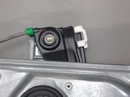 MECANISME LEVE-GLACE AVANT GAUCHE VOLKSWAGEN POLO
