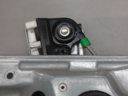 MECANISME LEVE-GLACE AVANT GAUCHE VOLKSWAGEN POLO