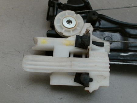 MECANISME LEVE-GLACE AVANT DROIT FIAT 500