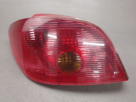 FEU ARRIERE GAUCHE  PEUGEOT 307