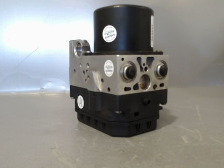 UNITE HYDRAULIQUE ABS TOYOTA RAV4