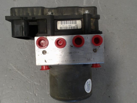 UNITE HYDRAULIQUE ABS RENAULT TRAFIC