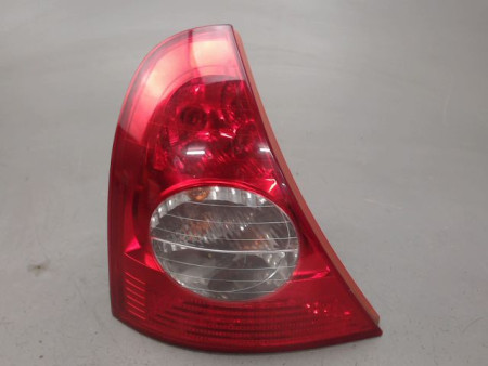 FEU ARRIERE GAUCHE  RENAULT CLIO