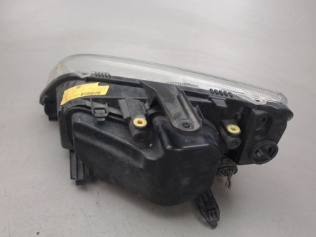 PHARE DROIT FORD FOCUS