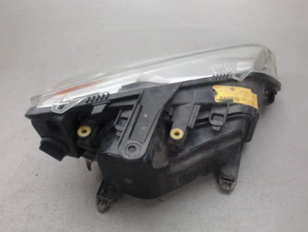 PHARE GAUCHE FORD FOCUS