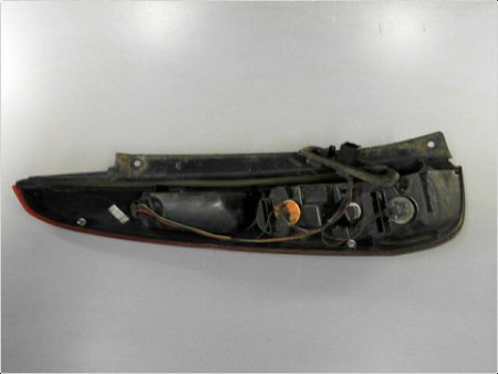 FEU ARRIERE DROIT FORD FIESTA 05-2008
