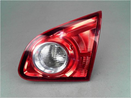 FEU ARRIERE INTERIEUR DROIT NISSAN QASHQAI PH2 10-14