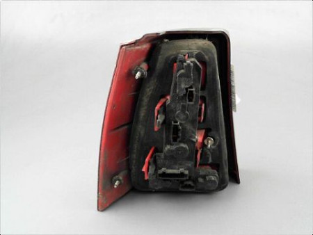 FEU ARRIERE DROIT VOLKSWAGEN GOLF IV BREAK 99-2002