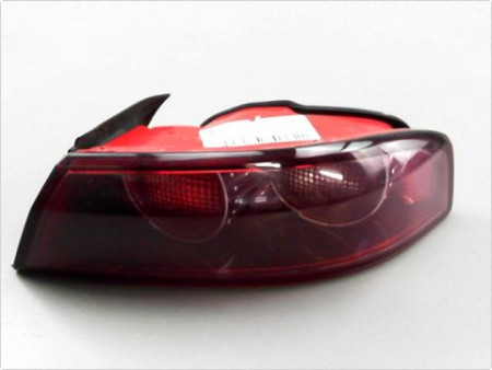 FEU ARRIERE DROIT ALFA ROMEO 159 SPORTWAGON