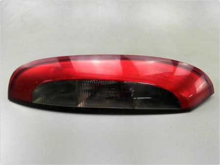FEU ARRIERE GAUCHE  OPEL CORSA 2000-8.2003