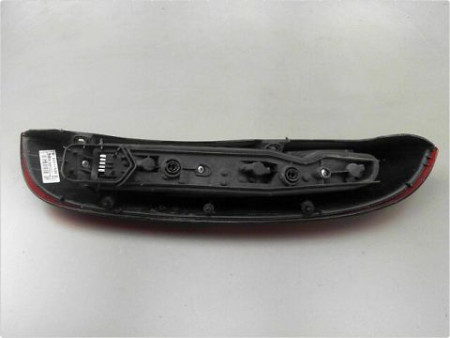 FEU ARRIERE GAUCHE  OPEL CORSA 2000-8.2003