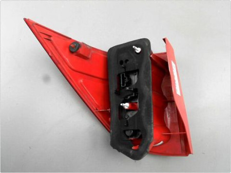 FEU ARRIERE DROIT PEUGEOT 1007 05-10