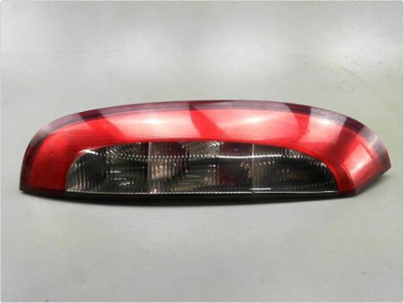 FEU ARRIERE GAUCHE  OPEL CORSA (C) 03-06