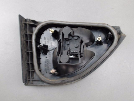 FEU ARRIERE INTERIEUR DROIT RENAULT MEGANE I PH1 CLASSIC -99