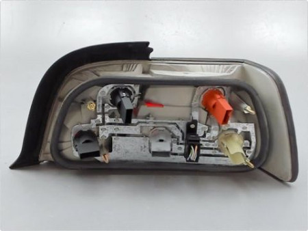 FEU ARRIERE GAUCHE  BMW SERIE 3 (E36) 91-98