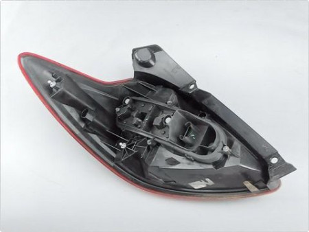 FEU ARRIERE DROIT FORD KA