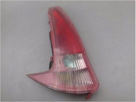 FEU ARRIERE GAUCHE  PEUGEOT 206