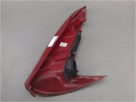 FEU ARRIERE GAUCHE  PEUGEOT 206