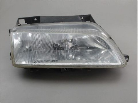 PHARE DROIT CITROEN XANTIA