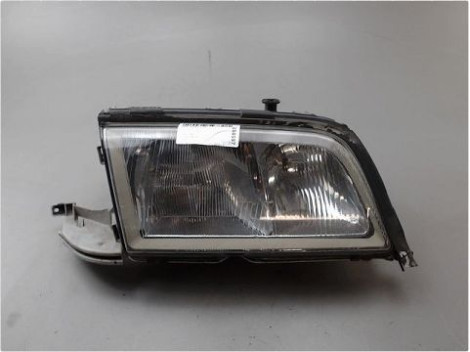 PHARE DROIT MERCEDES C180