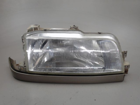 PHARE DROIT RENAULT R21