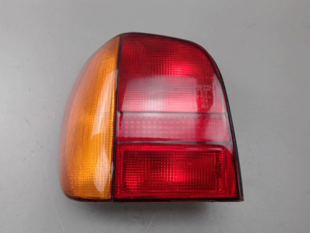 FEU ARRIERE GAUCHE  VOLKSWAGEN POLO