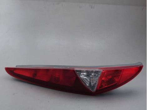 FEU ARRIERE GAUCHE  FIAT PUNTO