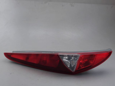 FEU ARRIERE GAUCHE  FIAT PUNTO