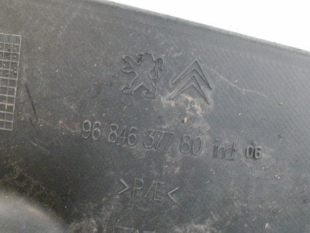 PARE-BOUE ARRIERE GAUCHE PEUGEOT 3008