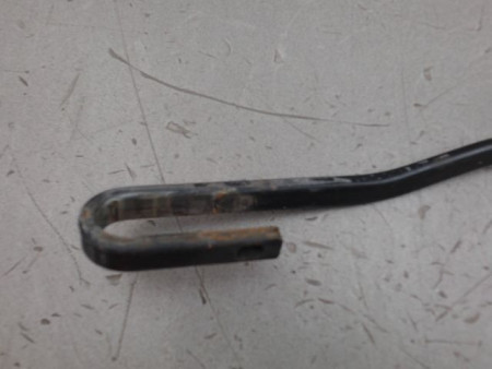 BRAS ESSUIE-GLACE AVANT GAUCHE FORD TRANSIT