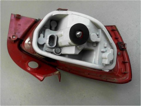 FEU ARRIERE DROIT SEAT IBIZA IV 08-12