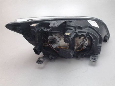 PHARE GAUCHE FORD FOCUS