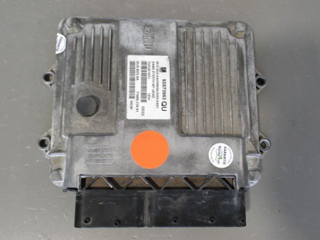 CALCULATEUR MOTEUR OPEL CORSA