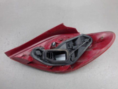FEU ARRIERE GAUCHE  PEUGEOT 207