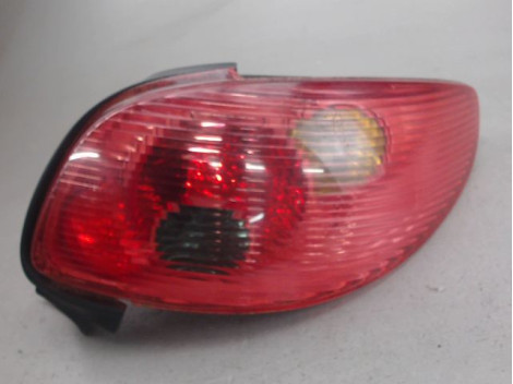 FEU ARRIERE DROIT PEUGEOT 206