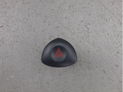 BOUTON DE WARNING RENAULT CLIO