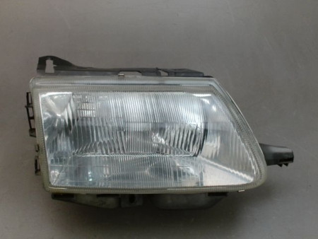 PHARE DROIT CITROEN SAXO